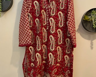 Embroidered Red Aghanoor Chiffon Kurta, Gold Jamawar Dupatta and Pants