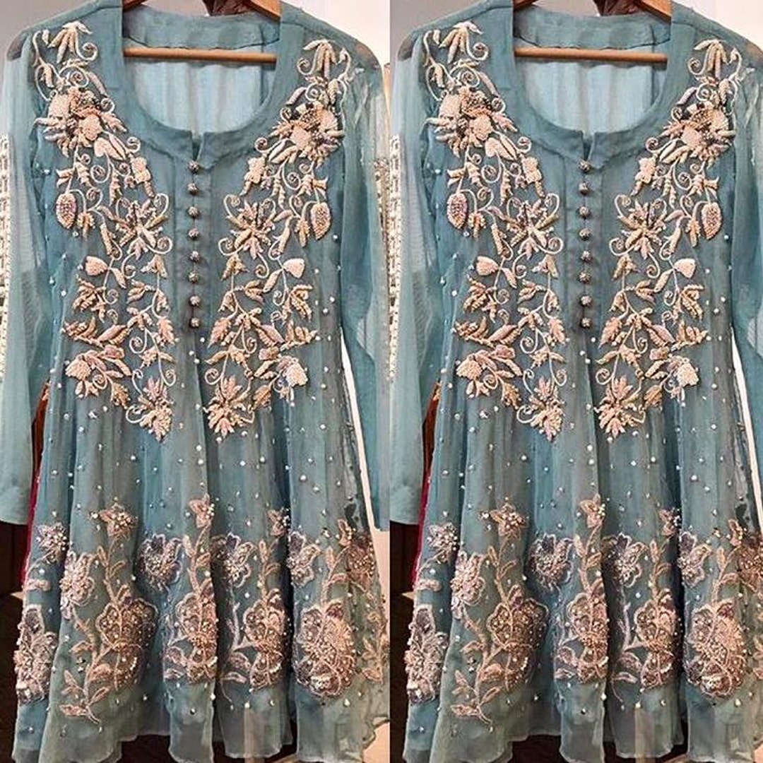 15 Beautiful Pakistani Frocks for Women in Fashion | Styles At Life