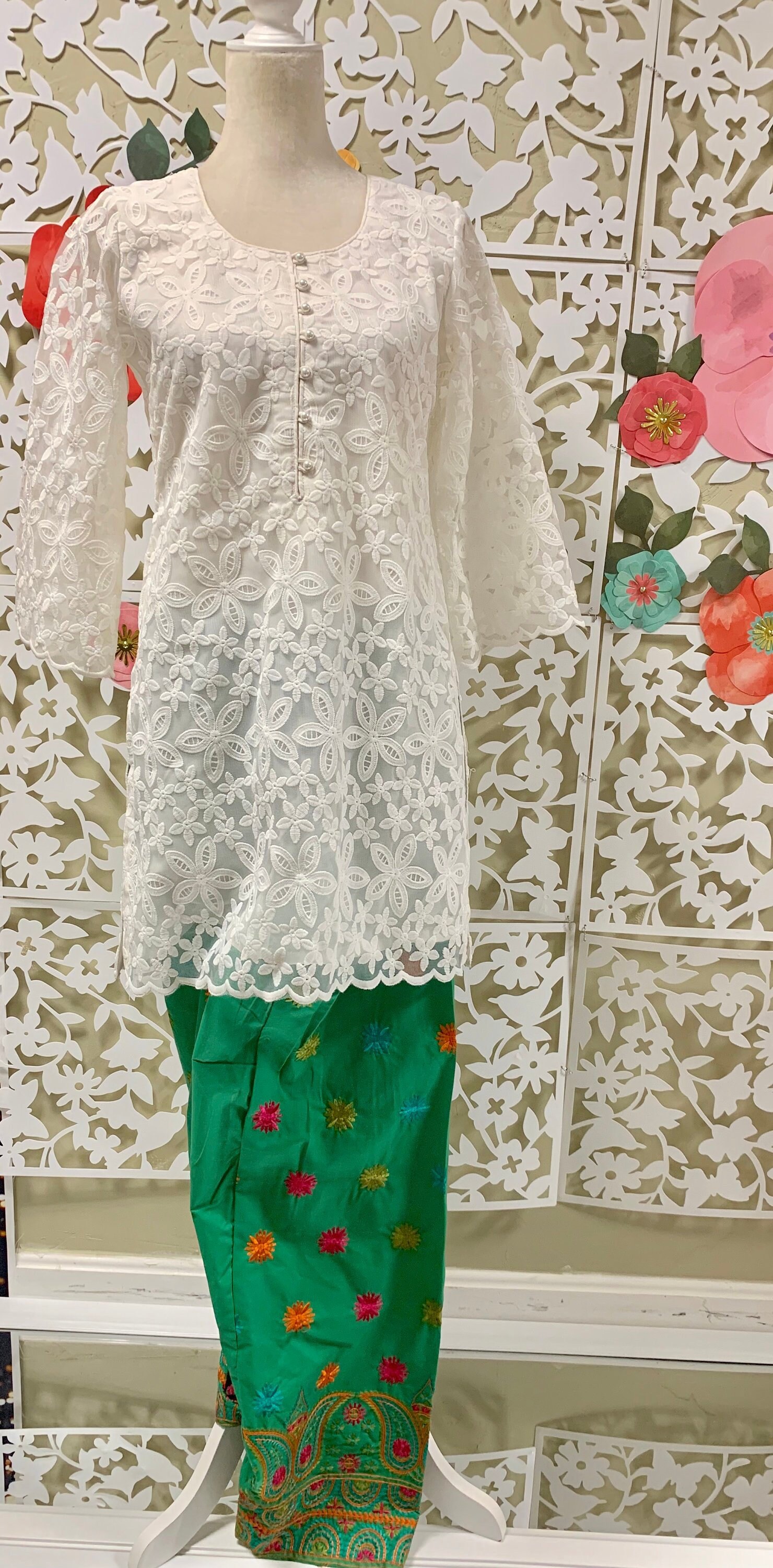 Tunic With Embroidery Shalwar 