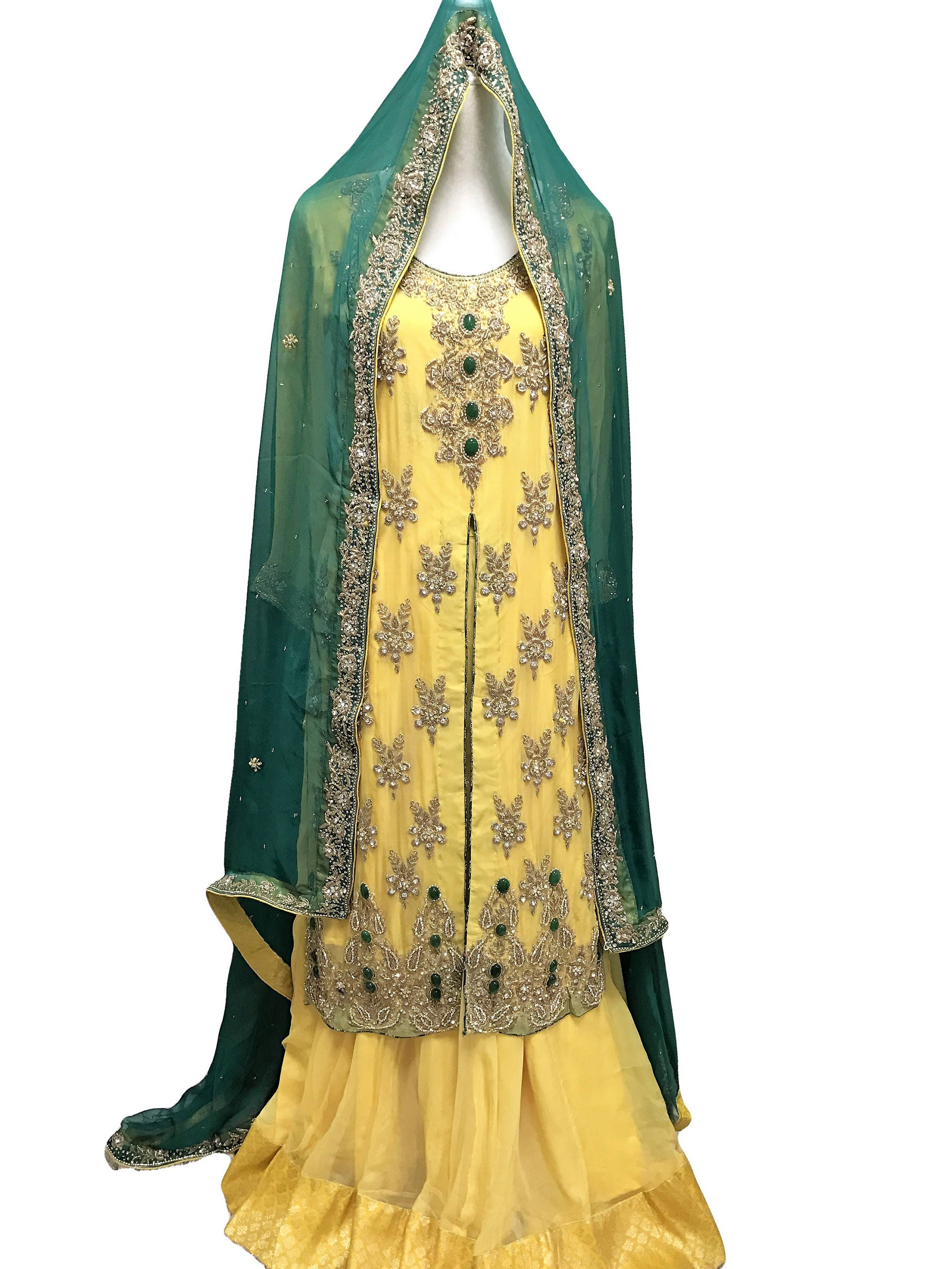 Alluring Wedding Wear Mehndi Green Color Royal Georgette Sequence And Heavy  Border Work Designer Saree - Fashion Mantra