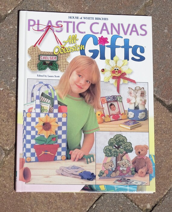 EASY PARTY FAVORS ~ HOUSE OF WHITE BIRCHES plastic canvas