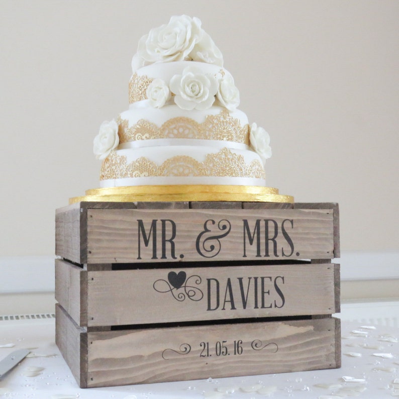 Personalised Rustic Wedding Cake Stand, 2 DESIGNS AVAILABLE Vintage Wedding Wooden Apple Crate Cake Stand image 2