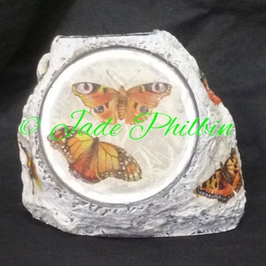 garden decor,solar butterfly, butterfly gift,monarch butterfly,butterfly garden, garden, fairy garden, outdoor lighting, solar light