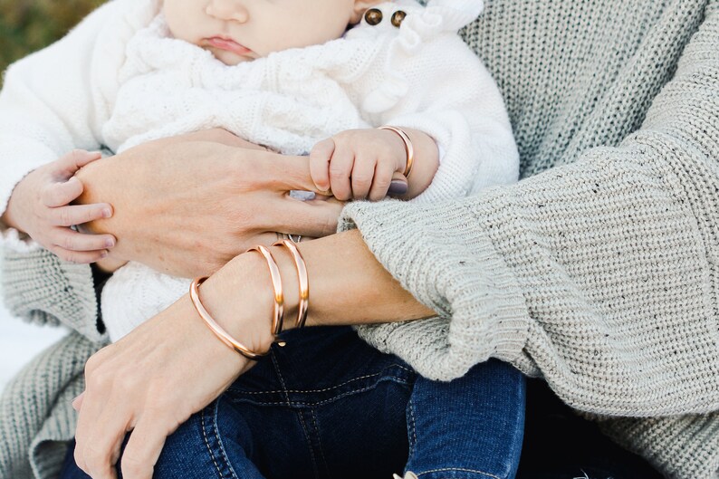 Rose Gold Engraved Mother and Baby Bracelet Set, Mom and Baby Gift, Baby Bracelet, Matching Bracelets, Gift for Mom, Engraved With Name image 4