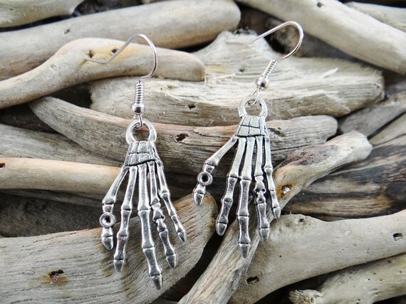 Skeleton Hand Earrings Pirate Skull Skeletons Bone Bones Torture Death Medieval Kitsch Halloween Horror Earring Gore Spooky Spook Anatomy