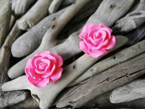 Pink UV Neon Fluoro Rose Studs Stud Earring Earrings Flower Fluro Fluorescent Fluoroscent Ultraviolet Flatback Cabochon