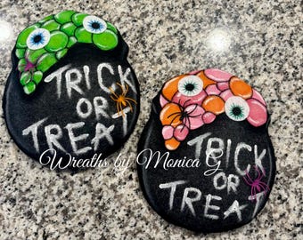 Cauldron Wreath Attachment: Halloween Witch Decor