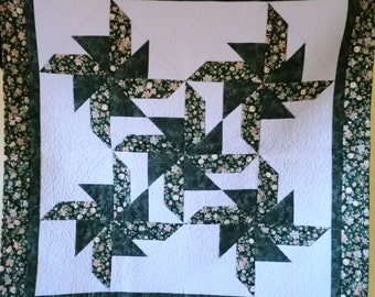 Pinwheels wall hanging or table topper