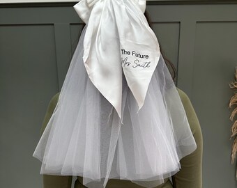 Personalised Bride To Be Veil: Hen Party, Veil Bow