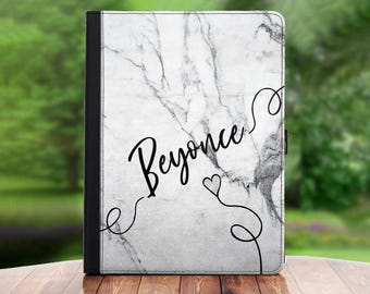 Étui pour iPad en marbre personnalisé - Pivotant à 360 °, initiales personnalisées