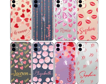 Capa de celular personalizada com corações e lábios, capa rígida com inicial personalizada.