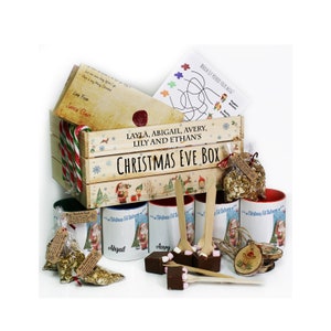 Conjunto de presente de caixa de véspera de Natal personalizado, cesta de caixa de madeira personalizada, inclui carta de Papai Noel personalizada, enfeite e caneca