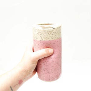 Ceramic Travel Mug To-go Iced Coffee Cup Texas Homemade Speckled Stoneware Skinny Pink Pottery Mug for Tea Handmade Ready to Ship Gift 画像 2