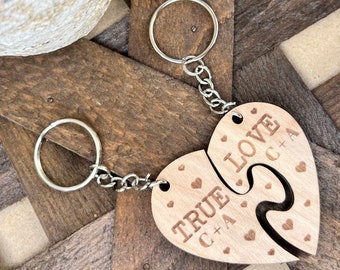 Personalized True Love Heart Keyring Set, Wooden Keychain, Valentine's Day, Couples Gift,Romantic Couple Keychains,Matching Couple Keychain