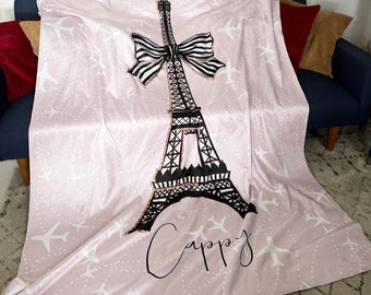 Personalized Eiffel Tower Blanket Gift for Her - Paris Style Sherpa Fleece Custom Gift for Daughter - Monogrammed Gift for Mom Travel Gift