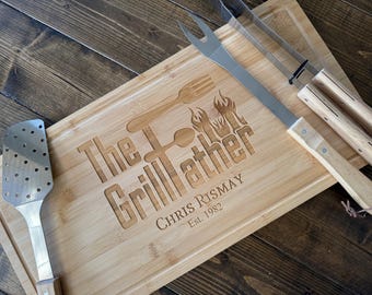 The Grill Father Bamboo Cutting Board with Drip Ring, Personalized BBQ Gift for Dad, Custom Name and Est Date, Father’s Day or Birthday Gift