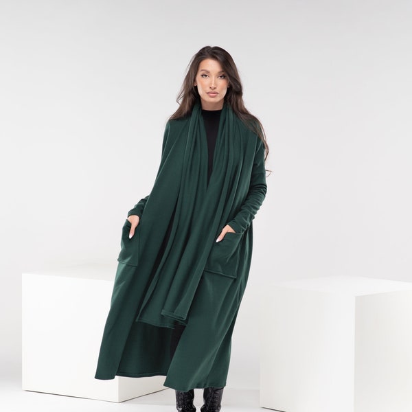 Manteau cape en laine verte, longue cape pour adulte, longue cape d'hiver, cardigan ouvert, garde-robe capsule, cardigan en tricot pour femme