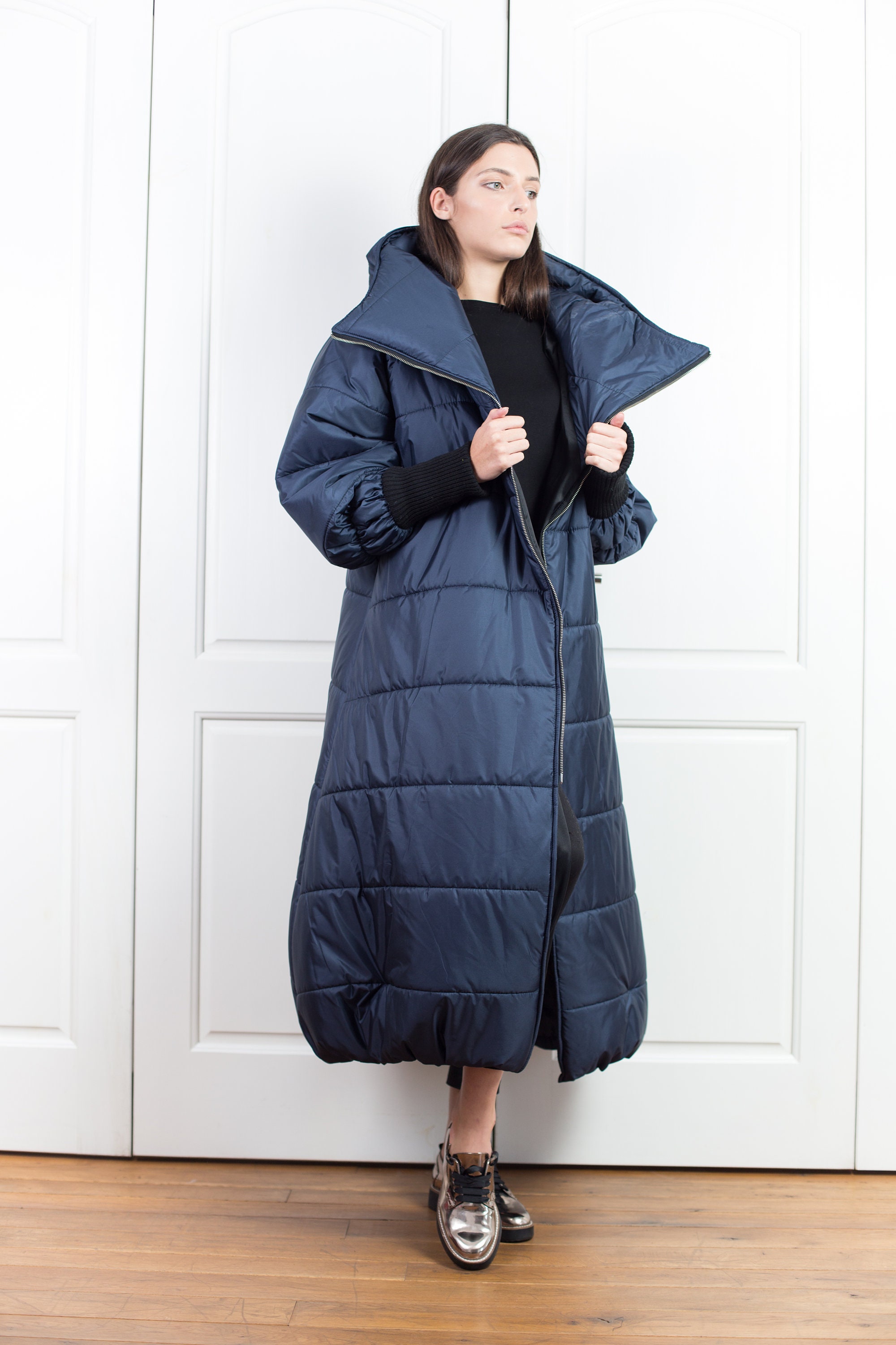 ダウンジャケット・コート Lorena Antoniazzi Quilted Long Puffer Coat With High Collar Lorena Antoniazzi Quilted Long Puffer Coat With High Collar