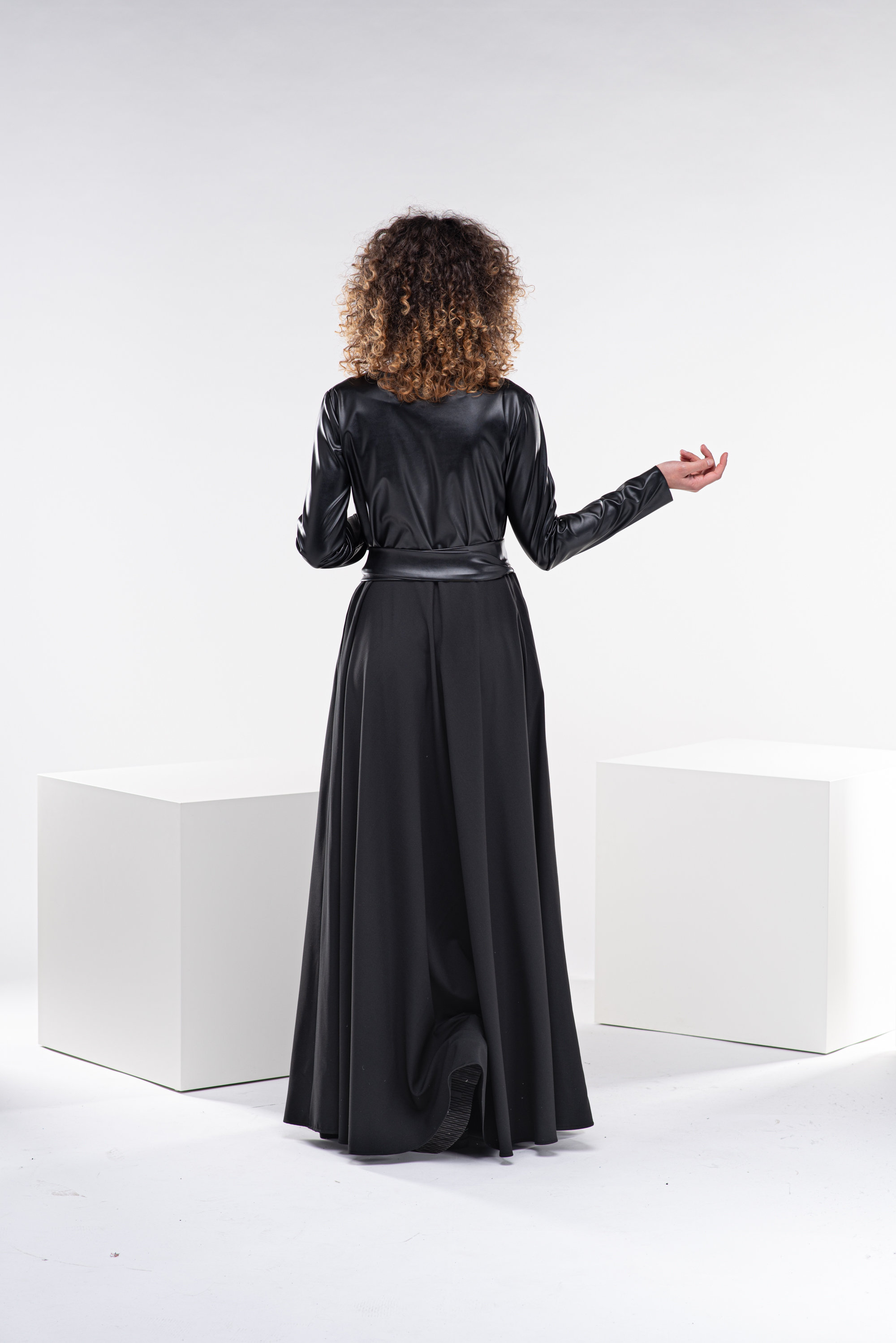 LERURE リルアー　drepe design dress black drape design dress リルアー LE'RURE LERURE