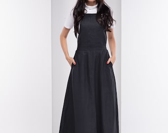 chinese dress ladies Cottage Corset Pinafore in Black