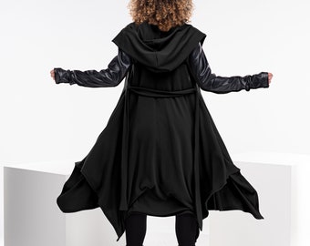 モード全開のロングケープ（マント・クローク） 黒魔女マント、レディースオープンカーディガン、ゴシックケープコート