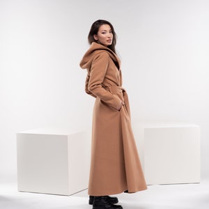 Manteau long princesse, Manteau d'hiver pour femme, Manteau à capuche en laine camel, Manteau évasé chaud, Vêtements grande taille image 4