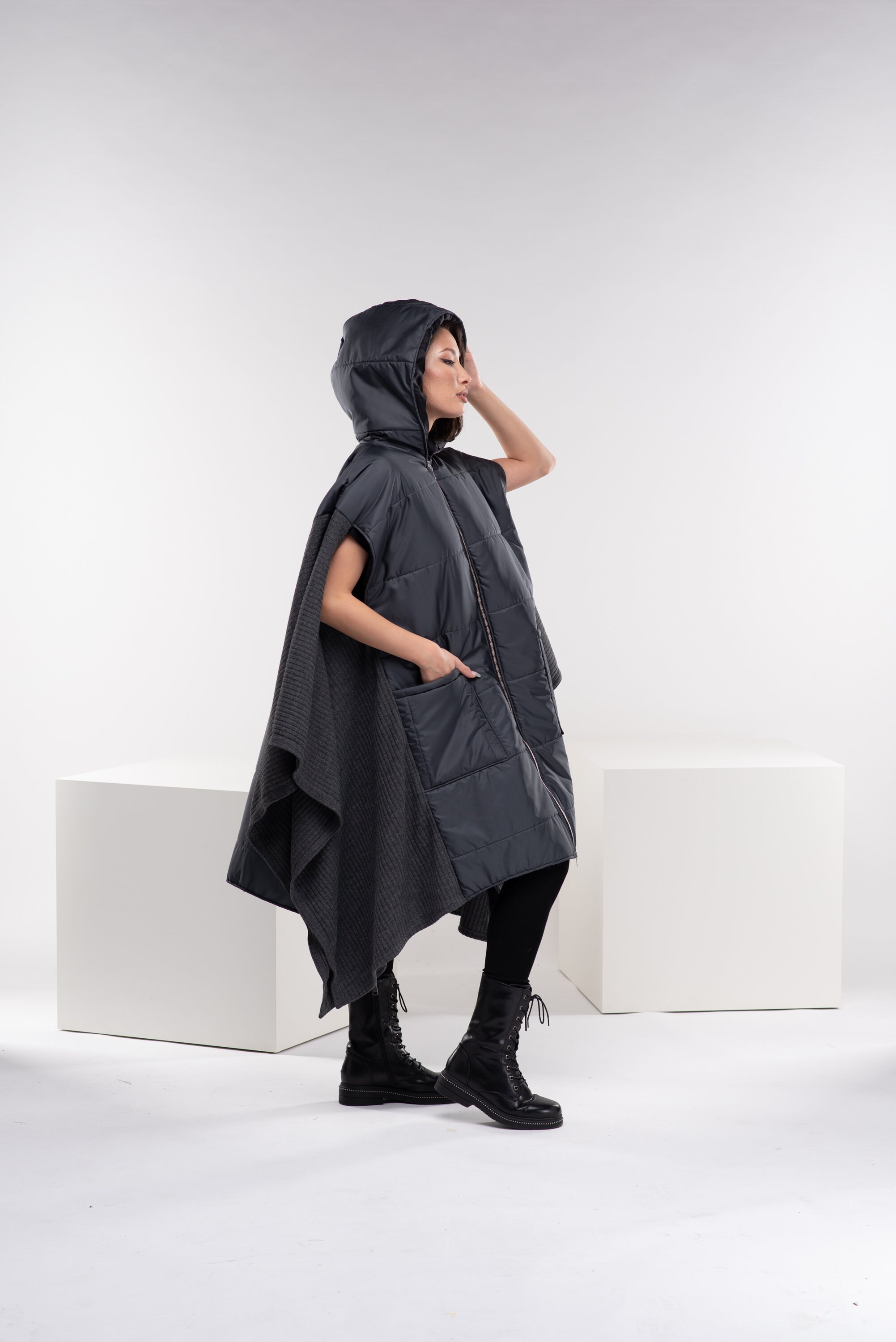 ジャケット・アウター REVERSIBLE COLOR PONCHO COAT REVERSIBLE COLOR PONCHO COAT ジャケット・アウター