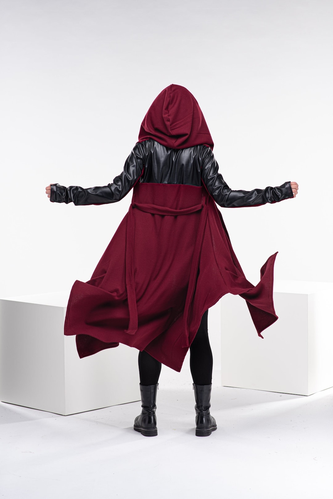 Hooded crush velvet Black and redロングマントΩ