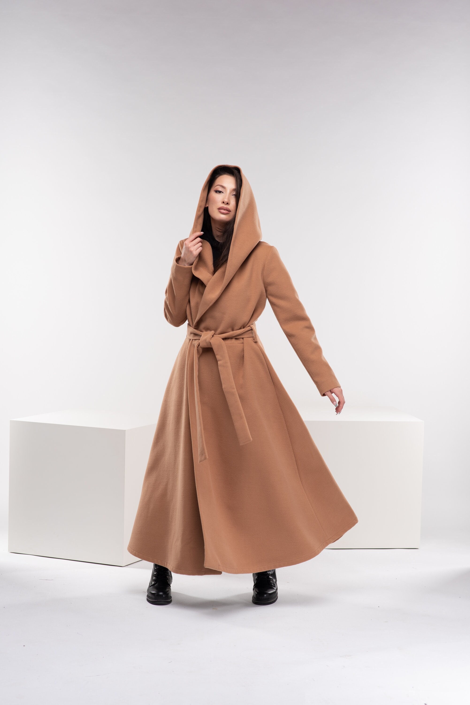 Winter 2019  Cuyana - Soft Wool Hooded Cape