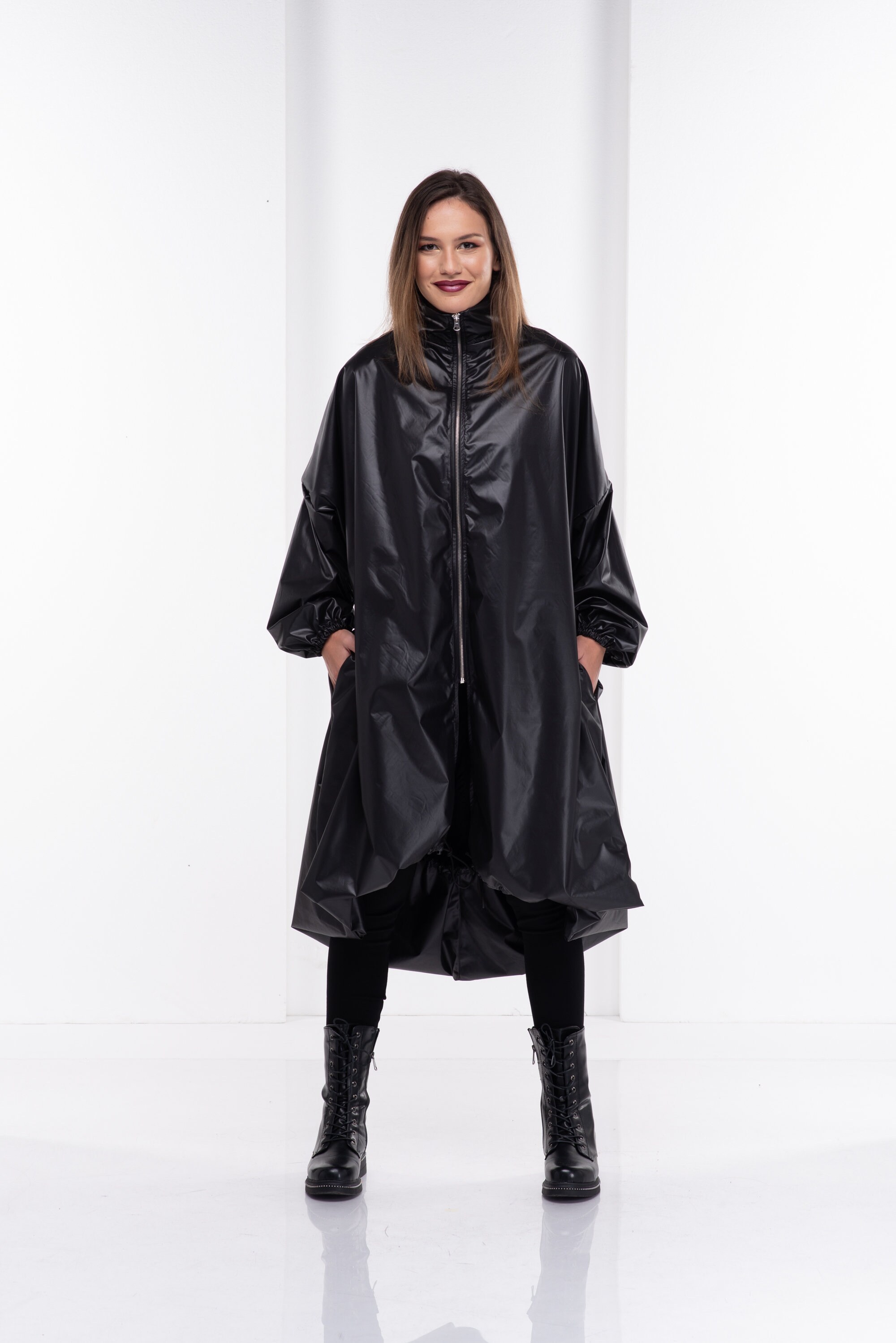 Capa de lluvia de talla grande, Poncho de lluvia para mujer, impermeable  con capucha, chaqueta gótica de talla grande, ropa futurista -  México