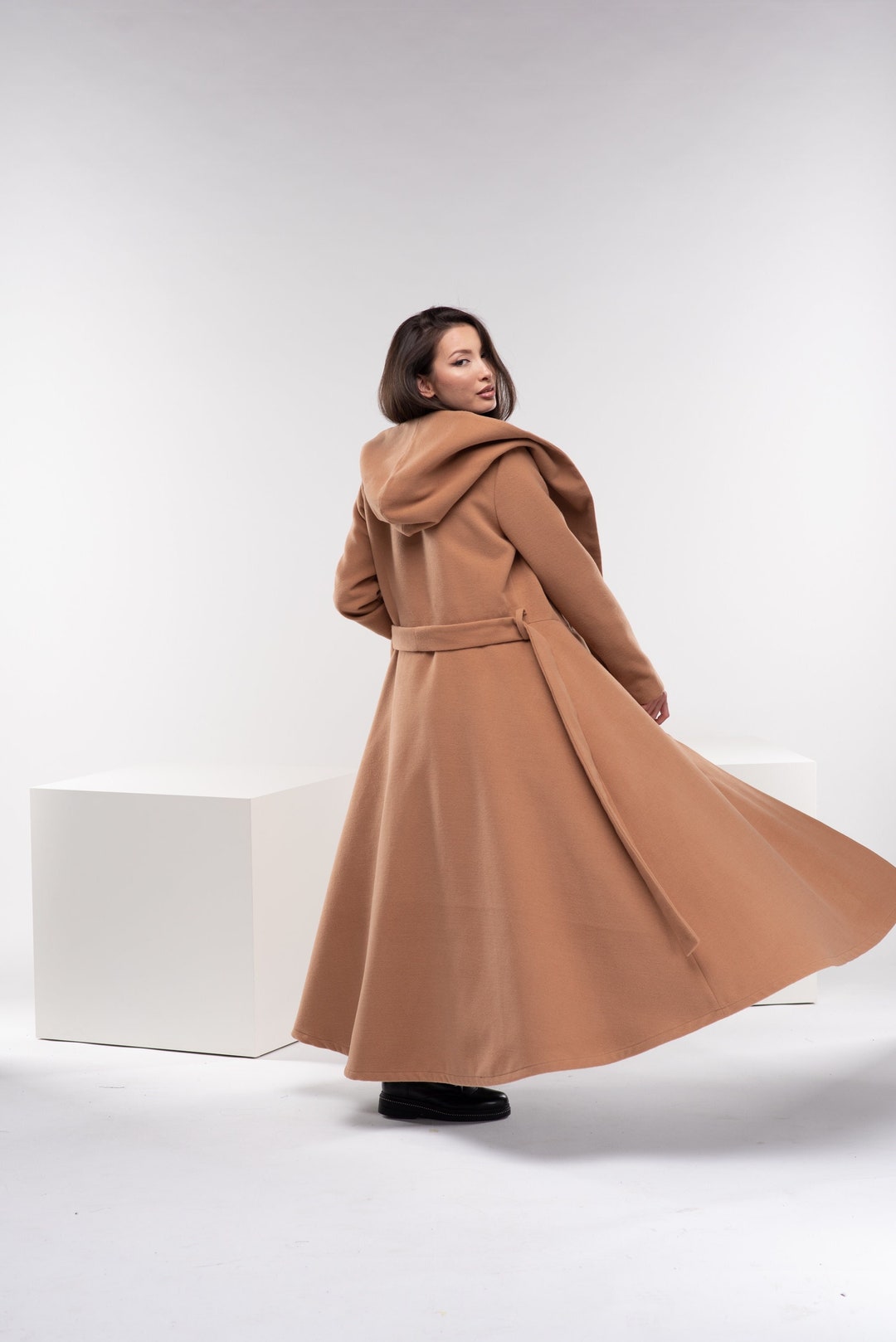 MMM「coat with elongated necklines」44 Long Princess Coat, Winter Coat for Women, Hooded Camel Wool