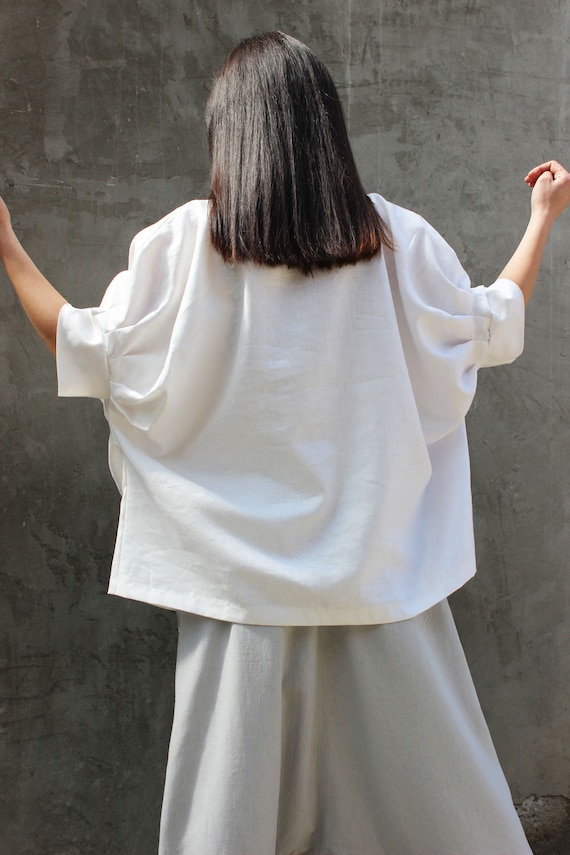 White Tunic, Linen Top, Linen Blouse, Linen Tunic, Summer Top, Loose Top, Plus Size Top, Kimono Top, Linen Clothes, Oversize Top, Minimalist