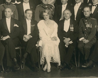 Joseph Rentmeesters Bild #1 - Gruppenportrait - 1930er Jahre Vintage Fotografie - Künstler Porträt - Papier Ephemera