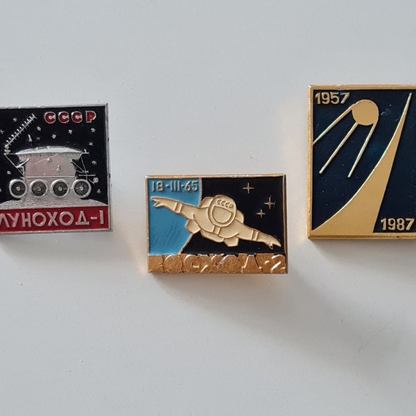 Cosmos. vintage pins set, Soviet badges, Voskhod 2, Cosmonaut, Yuri Gagarin, Space, Soviet era pin badge