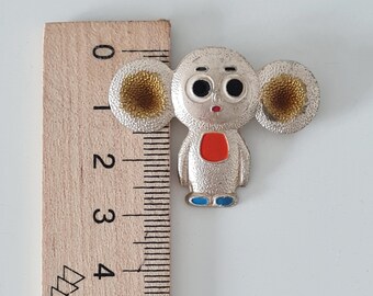 ヴィンテージ　チェブラーシュカ　バッジ4個セット　レトロ チェブラーシカ ピン、ソビエト ヴィンテージ バッジ