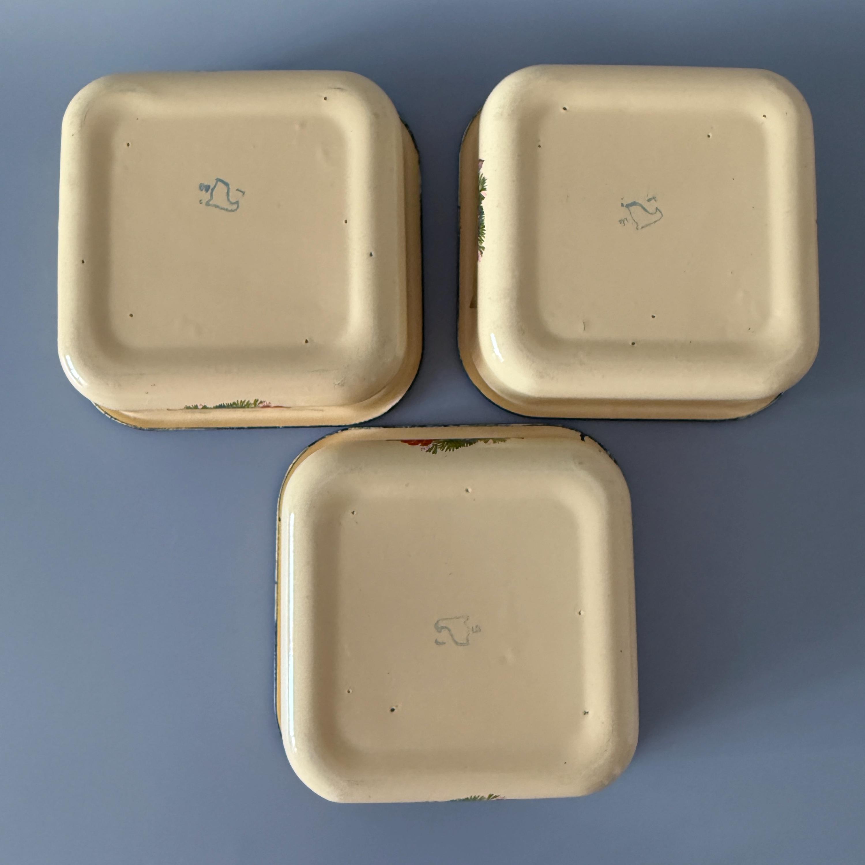 Vintage Yellow Enamel Food Container With Lid, Small Refrigerator