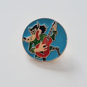 Radziecka dziecięca odznaka vintage, Wilk z gitarą, radziecka kreskówka, Ну погоди, ZSRR vintage pin badge
