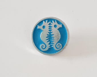 Épinglette en émail hippocampe vintage, insigne soviétique, épinglette marine bleu, vie marine