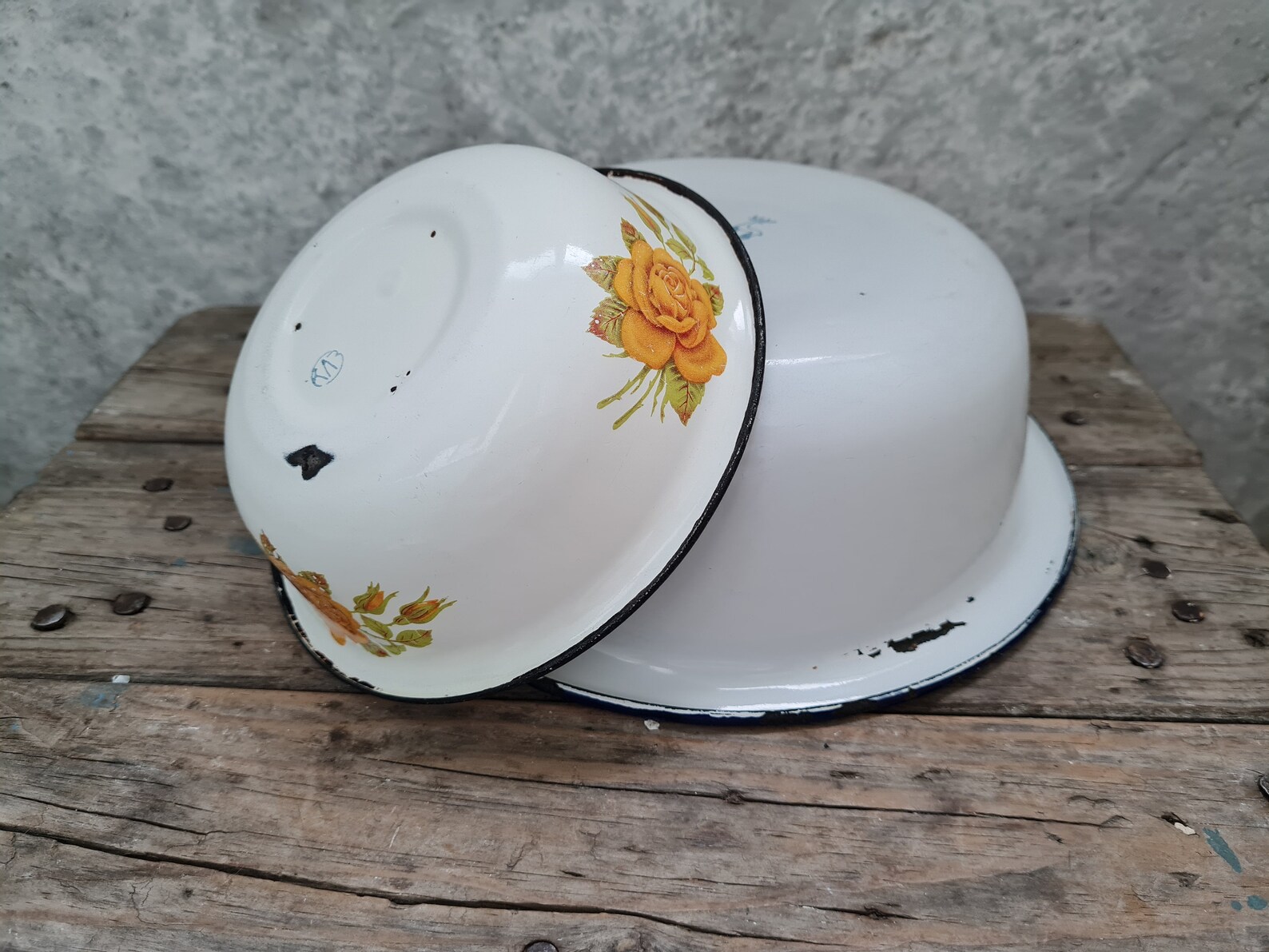 Vintage white chipped enamel bowls Cottage Chic Farmhouse Etsy