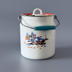 Vintage Emaille-Milchkanne mit Deckel, russischer Vintage Krug, Emaillegeschirr im Landhaus-Dekor, Cottage-Chic, Bauernhaus-Küchendekor, Milchkrug