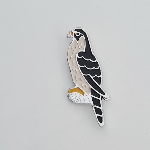 Soviet badge Eagle, Soviet pin. Children's badge.… - image 3