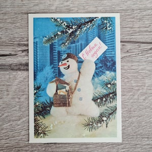 Carte postale de Noël vintage soviétique, carte de bonne année russe URSS, carte postale soviétique avec bonhomme de neige drôle