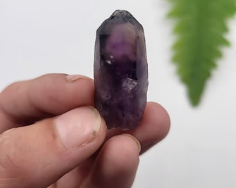 ナイジェリア、タラバ産のトゥトゥクリフスアメジスト - Etsy 日本