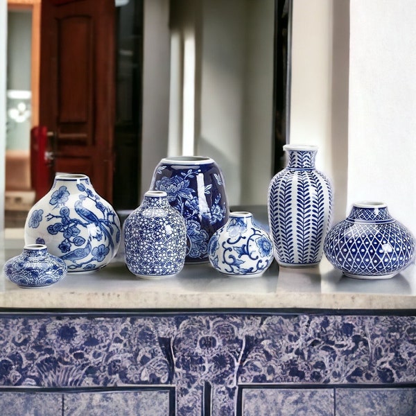 Porcelain Vases for Flowers, Hand Painted Blue Vase Set, Blue and White Vase Decor, Blue Willow Vases, Chinoiserie Vases Large, Table Vases