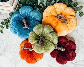 Fabric Pumpkins Halloween Handmade Decor, Velvet Pumpkin Decorations, Handmade Velour Pumpkins with Stem, Velvet Pumpkin Set, Boho Halloween