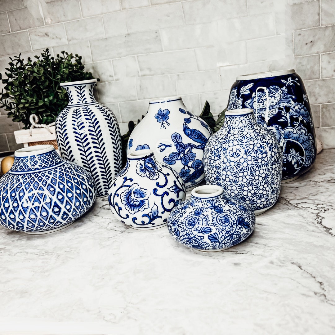 Blue and White Vase Set, Chinoiserie Vases, Blue Vase Decor, Blue and White Vase Delft, Bud Vases, Blue Willow Vases for Flowers, Porcelain