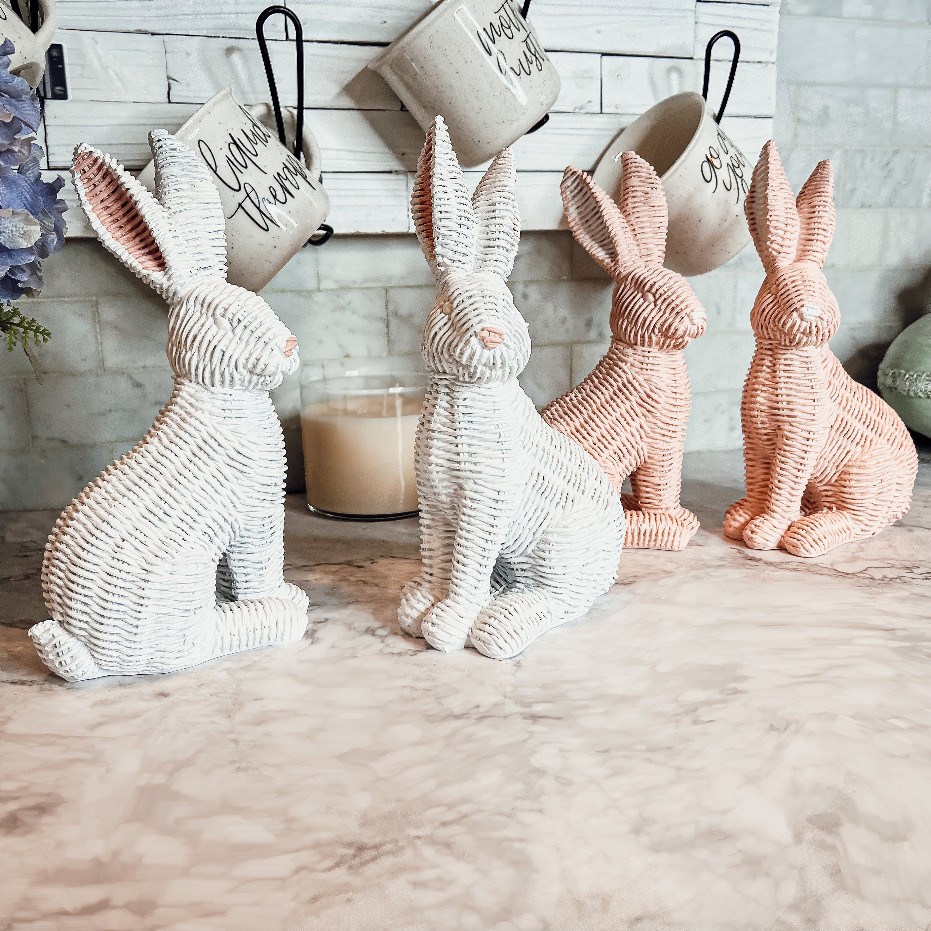 Rattan Effect Resin Rabbit Garden Statue Decor Wicker Bunny Easter Table Bunny Decorations Rabbit Figurines For Indoor Outdoor Home Patio