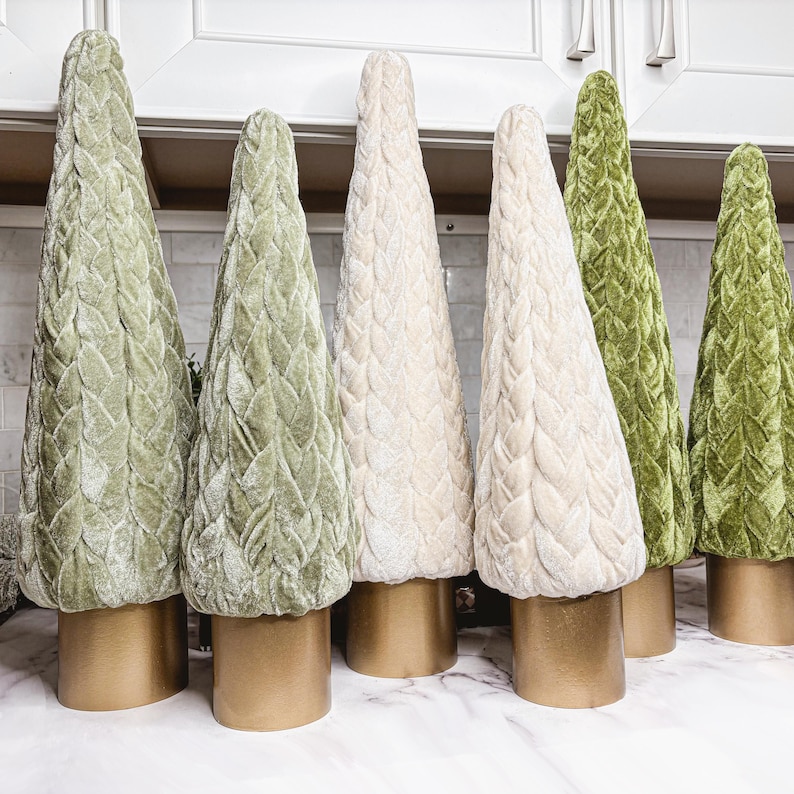 Velvet Christmas Trees, Velvet Tree Tabletop + Mantle Decor Ideas ...