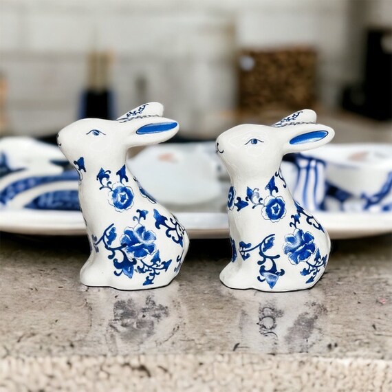 Coniglietto sale e pepe, arredamento cucina coniglietto blu, cucina  Chinoiserie, sale e pepe ceramica dipinta a mano, fatto a mano -  Italia