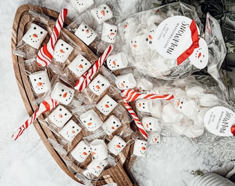 Marshmallow Mug Toppers, Christmas Marshmallows For Hot Cocoa Bombs + Holiday Parties, Sweets for Stocking Stuffers, Snowman Marshmallows